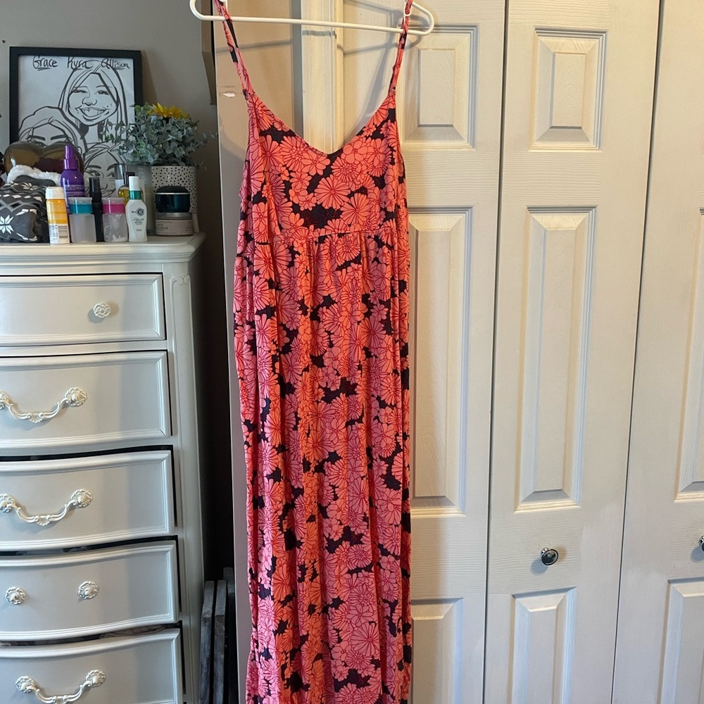 Ingrid & Isabel Pink and Black Patterned Dress